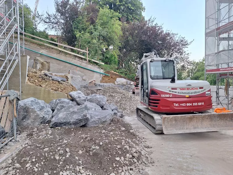 Natursteinmauern, Steinschlichtungen, Stabilisierung von Hängen und Böschungen, Schmid Erdbau Leiblachtal